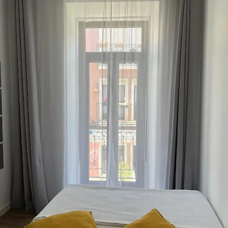 Perola Do Ar - Estudio No Coracao De * Setúbal